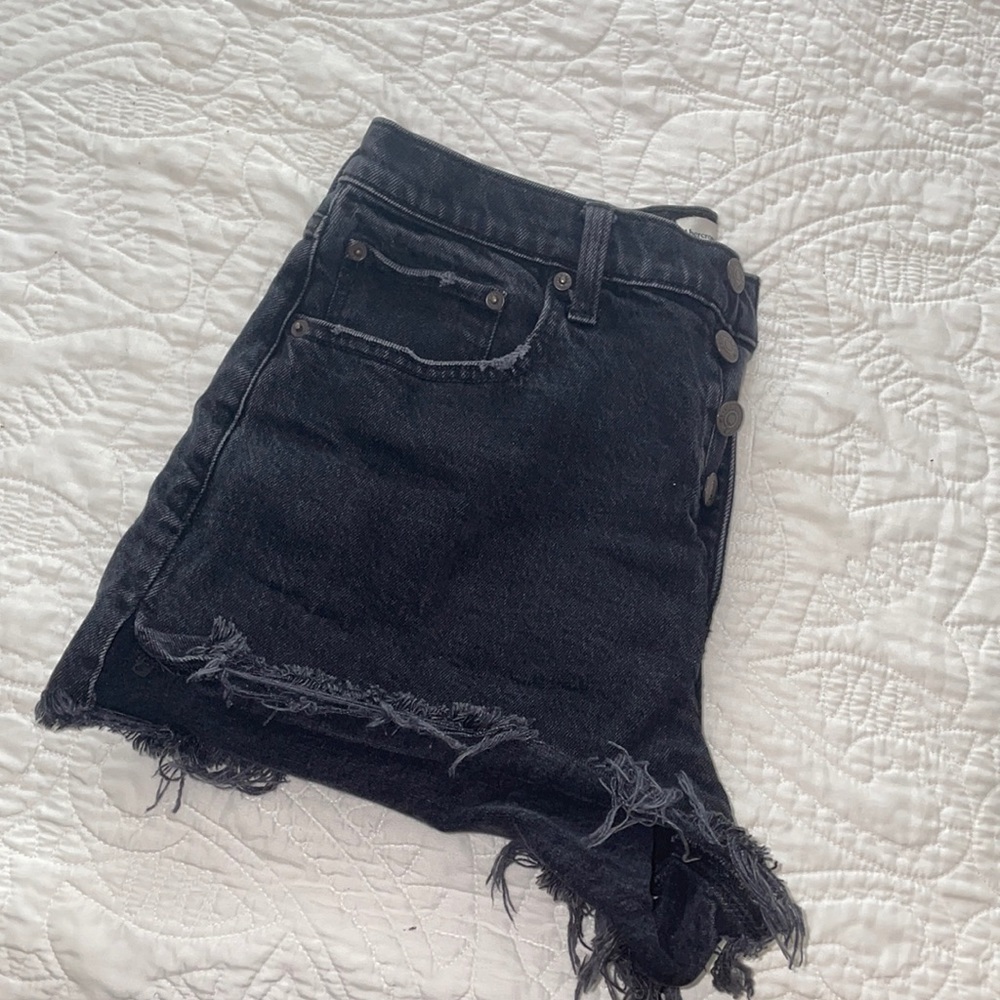 Abercrombie High Rise Mom Shorts